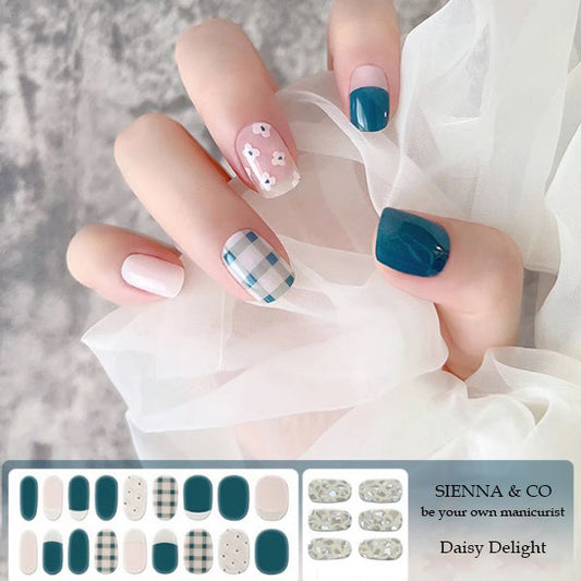 DAISY DELIGHT - SEMICURED GEL NAIL WRAP KIT